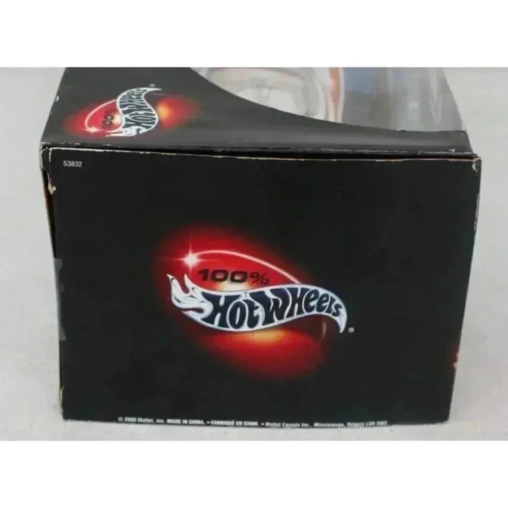 100% Hot Wheels Beatnik Bandit 1/18 Toy Collectors Car